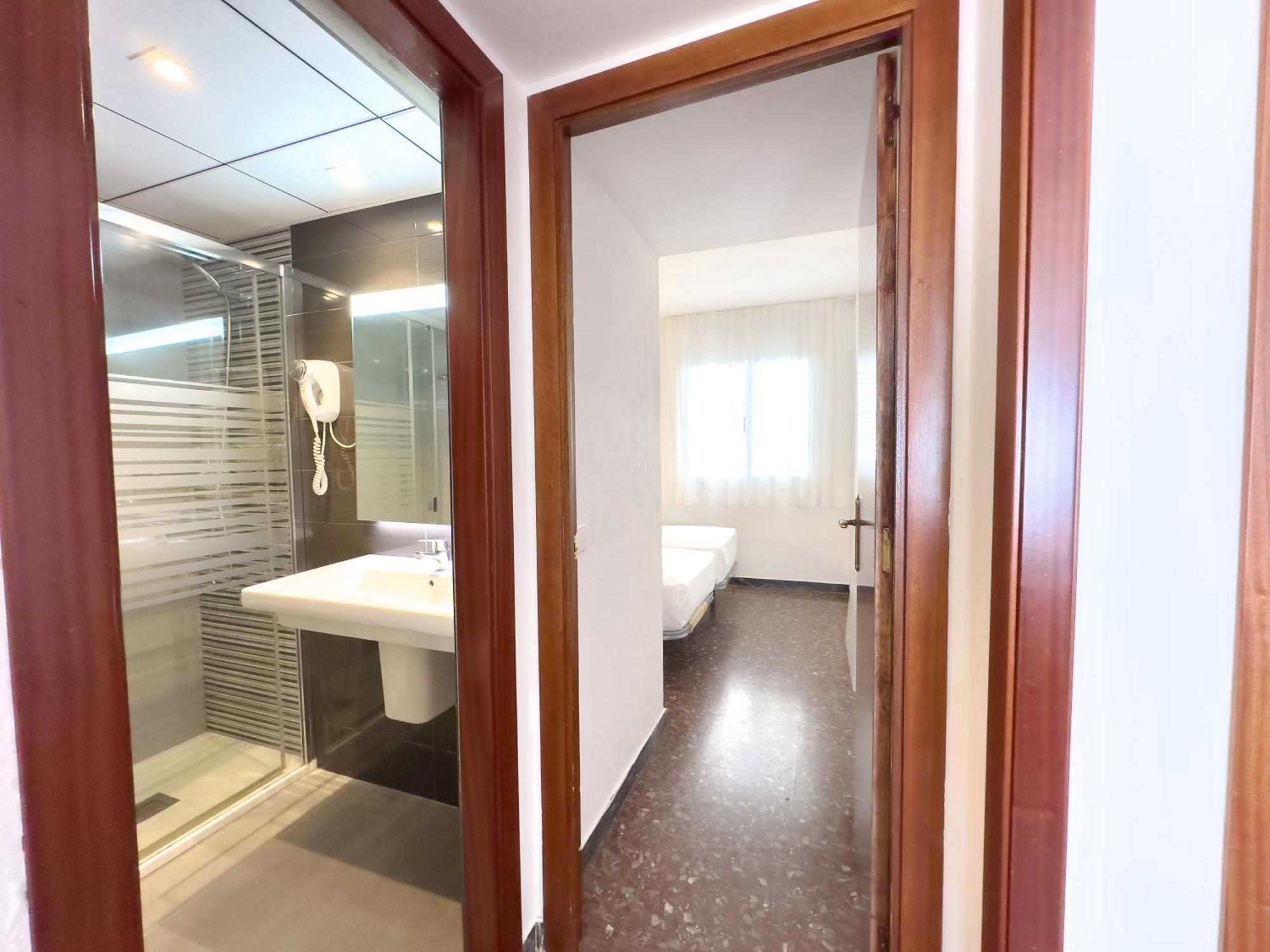 Rentalmar Atlantida Apartamentos Salou Bagian luar foto